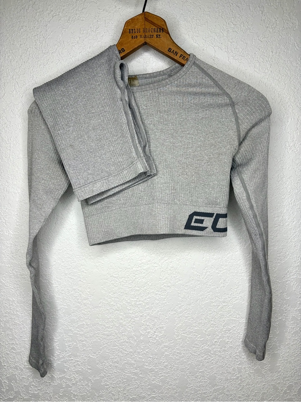 Echt Women’s Gray Ribbed High Waist Gym Workout Set Cropped Biker Short Sz XS/S